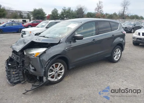 2017 Ford Escape Se from USA, damaged, VIN 1FMCU9GD3HUC92001
